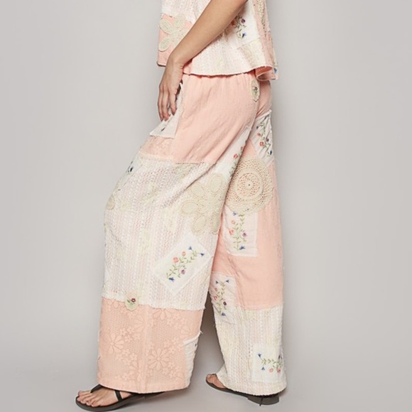 POL Floral Crochet Embroidered Color Block Stretchy Drawstring Waist Pants - Picture 2 of 6